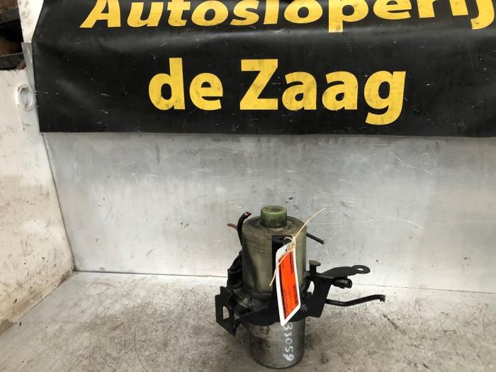 Used Power steering pump Seat Ibiza III (6L1) 1.2 12V Price € 70,00 Margin scheme offered by Autodemontage de Zaag