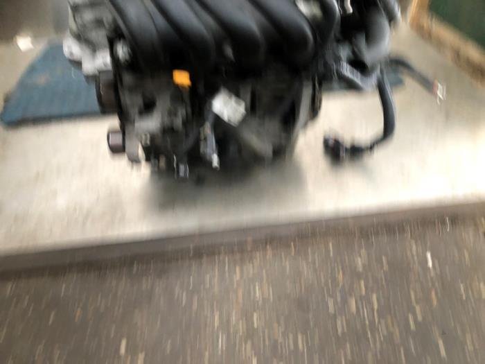 Motor van een Nissan Juke (F15) 1.6 16V 2014