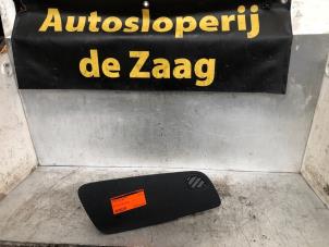 Usagé Airbag droite (tableau de bord) Volkswagen Polo V (6R) 1.2 12V Prix € 90,00 Règlement à la marge proposé par Autodemontage de Zaag