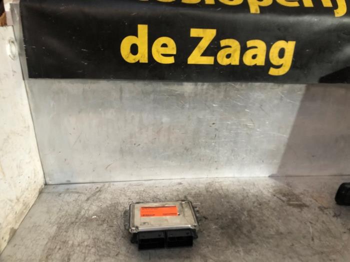Used Engine management computer Ford Fiesta 6 (JA8) 1.0 EcoBoost 12V 100 Price € 100,00 Margin scheme offered by Autodemontage de Zaag