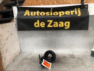 Used Fuel cap Seat Leon (1P1) 1.8 TSI 16V Price € 20,00 Margin scheme offered by Autodemontage de Zaag