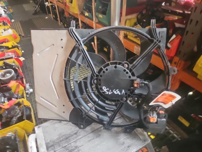 Gebrauchte Kühlerventilator Peugeot 208 I (CA/CC/CK/CL) 1.6 16V GTI Preis € 45,00 Margenregelung angeboten von Autodemontage de Zaag
