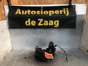 Gebrauchte Achsschenkel rechts vorne Skoda Fabia II (5J) 1.2 TSI Preis € 25,00 Margenregelung angeboten von Autodemontage de Zaag