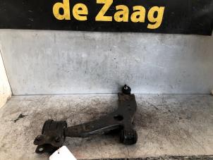 Used Front wishbone, left Ford Focus 2 1.6 16V Price € 25,00 Margin scheme offered by Autodemontage de Zaag