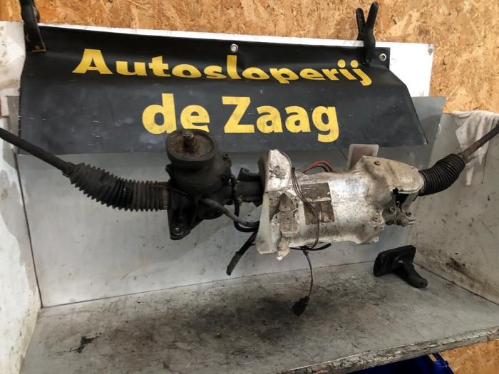 Power steering box Volkswagen Touran 2.0 FSI 16V Z80550266