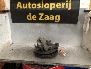Usagé Joint avant gauche Volkswagen Passat (3C2) 1.6 FSI 16V Prix € 25,00 Règlement à la marge proposé par Autodemontage de Zaag