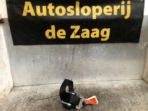 Used Front seatbelt, left Mazda 3 Sport (BK14) 1.6i 16V Price € 35,00 Margin scheme offered by Autodemontage de Zaag
