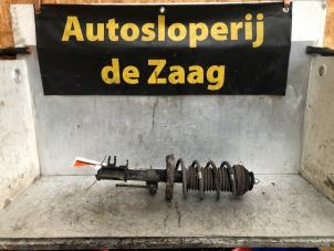 Usagé Barre amortisseur avant gauche Opel Corsa D 1.2 16V Prix € 35,00 Règlement à la marge proposé par Autodemontage de Zaag