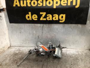Usados Bomba de dirección asistida Peugeot 107 1.0 12V Precio € 125,00 Norma de margen ofrecido por Autodemontage de Zaag