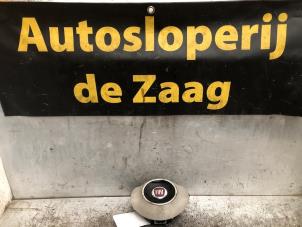 Usados Airbag izquierda (volante) Fiat 500 (312) 1.2 69 Precio € 90,00 Norma de margen ofrecido por Autodemontage de Zaag