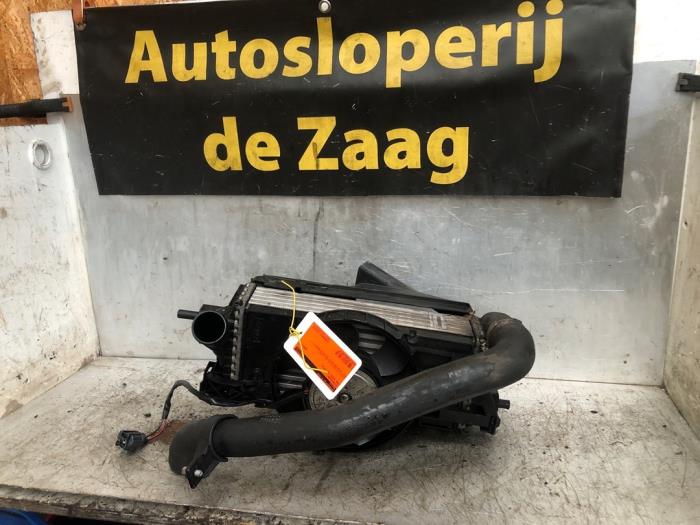 Usados Intercooler Ford Focus 3 1.0 Ti-VCT EcoBoost 12V 125 Precio € 51,00 Norma de margen ofrecido por Autodemontage de Zaag