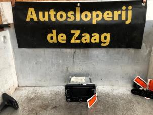 Used Radio CD player Seat Leon (1P1) 1.2 TSI Price € 275,00 Margin scheme offered by Autodemontage de Zaag