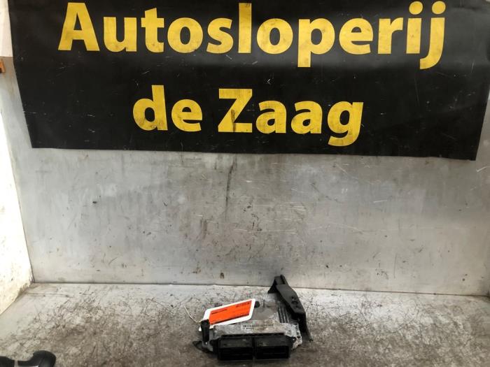 Used Engine management computer Ford Focus 3 1.0 Ti-VCT EcoBoost 12V 125 Price € 100,00 Margin scheme offered by Autodemontage de Zaag