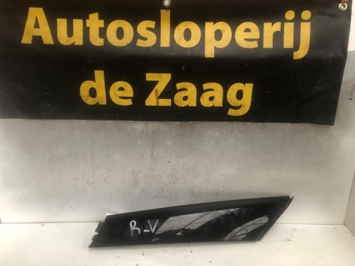 Gebrauchte C-Pfosten Abdeckkappe rechts Mini Mini (F56) 1.5 12V Cooper Preis € 40,00 Margenregelung angeboten von Autodemontage de Zaag