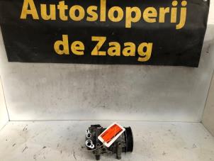 Used Air conditioning pump Peugeot 208 I (CA/CC/CK/CL) 1.2 12V e-THP PureTech 110 Price € 100,00 Margin scheme offered by Autodemontage de Zaag