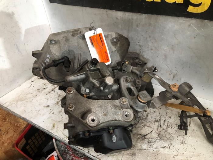 Gearbox from a Opel Corsa E 1.4 16V 2017