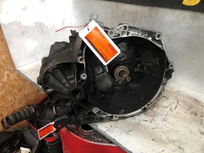 Usagé Boîte de vitesse Citroen DS3 (SA) 1.6 16V VTS THP 155 Prix € 500,00 Règlement à la marge proposé par Autodemontage de Zaag
