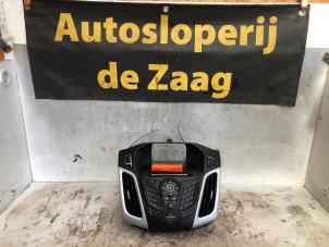 Gebrauchte Radio Ford Focus 3 1.0 Ti-VCT EcoBoost 12V 125 Preis € 100,00 Margenregelung angeboten von Autodemontage de Zaag