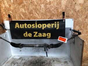 Usados Caja de dirección asistida Opel Corsa D 1.2 16V Precio € 101,00 Norma de margen ofrecido por Autodemontage de Zaag