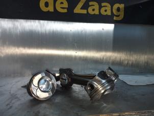 Used Piston Ford Focus 3 1.0 Ti-VCT EcoBoost 12V 100 Price € 75,00 Margin scheme offered by Autodemontage de Zaag