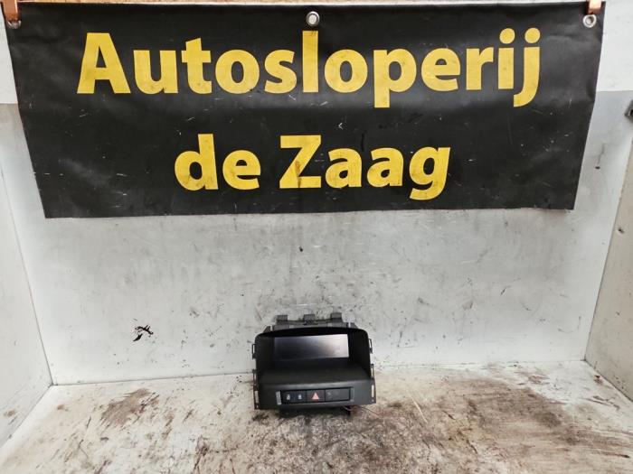 Begagnade Innerdisplay Opel Astra J (PC6/PD6/PE6/PF6) 1.4 16V ecoFLEX Pris € 35,00 Marginaltabell erbjuds av Autodemontage de Zaag