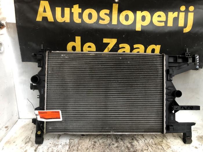 Gebrauchte Kühler Opel Astra J (PC6/PD6/PE6/PF6) 1.4 16V ecoFLEX Preis € 40,00 Margenregelung angeboten von Autodemontage de Zaag
