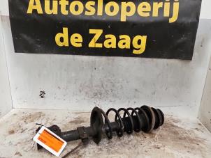 Gebrauchte Stoßdämpferstrebe rechts vorne Suzuki Swift (ZA/ZC/ZD1/2/3/9) 1.3 VVT 16V Preis € 35,00 Margenregelung angeboten von Autodemontage de Zaag