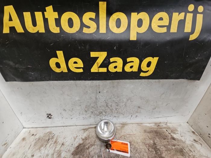 Używane Halogen lewy Austin Mini Open (R52) 1.6 16V Cooper Cena € 20,00 Procedura marży oferowane przez Autodemontage de Zaag