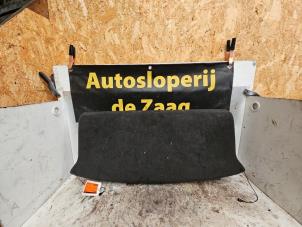 Używane Pólka tylna Seat Ibiza III (6L1) 1.4 16V 75 Cena € 35,00 Procedura marży oferowane przez Autodemontage de Zaag