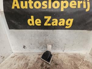 Used Gear stick knob Ford Focus 2 ST 2.5 20V ST Price € 20,00 Margin scheme offered by Autodemontage de Zaag