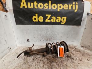 Used Front shock absorber rod, left Mini Mini (R56) 1.6 16V One Price € 35,00 Margin scheme offered by Autodemontage de Zaag