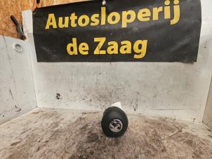 Usagé Airbag gauche (volant) Opel Adam 1.2 16V Prix € 85,00 Règlement à la marge proposé par Autodemontage de Zaag