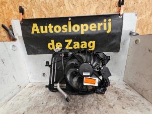 Used Radiator fan Ford Focus 3 1.0 Ti-VCT EcoBoost 12V 100 Price € 45,00 Margin scheme offered by Autodemontage de Zaag