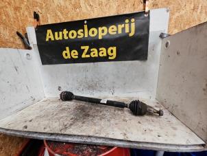 Used Front drive shaft, right Skoda Octavia Combi (1U5) 1.6 Price € 35,00 Margin scheme offered by Autodemontage de Zaag