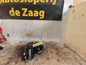 Gebrauchte Nebelscheinwerfer rechts vorne Opel Adam 1.2 16V Preis € 25,00 Margenregelung angeboten von Autodemontage de Zaag