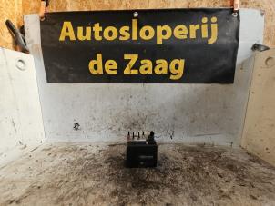 Usagé Pompe ABS Peugeot 107 1.0 12V Prix € 80,00 Règlement à la marge proposé par Autodemontage de Zaag
