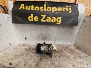 Usagé Compresseur de clim Opel Corsa D 1.2 16V Prix € 100,00 Règlement à la marge proposé par Autodemontage de Zaag