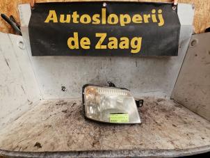 Used Headlight, right Fiat Panda (169) 1.2 Fire Price € 35,00 Margin scheme offered by Autodemontage de Zaag