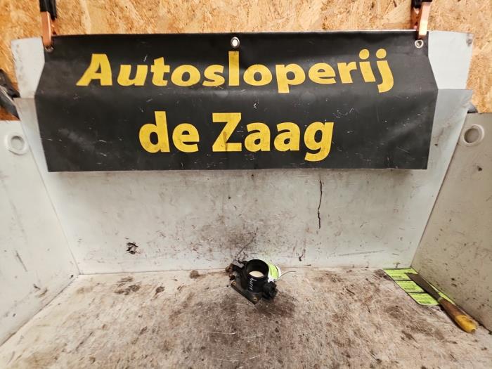 Gebrauchte Drosselklappengehäuse Ford Mondeo III Wagon 2.0 16V Preis € 35,00 Margenregelung angeboten von Autodemontage de Zaag
