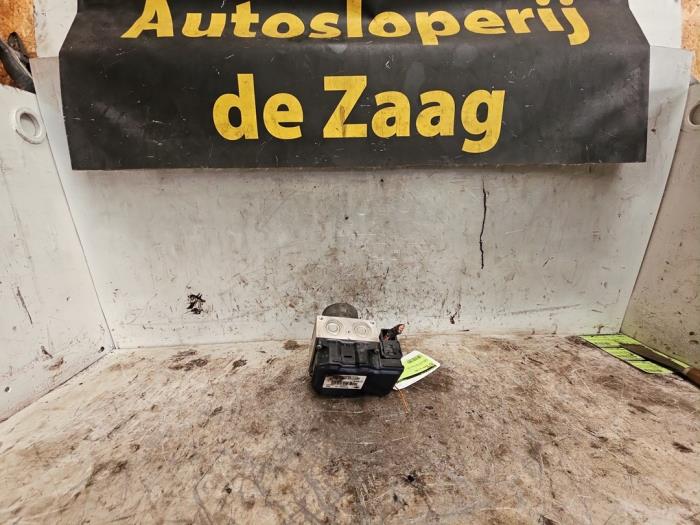 Begagnade ABS-pump Mini Mini (R56) 1.6 Cooper D 16V Pris € 150,00 Marginaltabell erbjuds av Autodemontage de Zaag