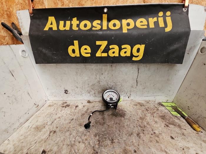 Używane Obrotomierz Mini Mini (R56) 1.6 Cooper D 16V Cena € 65,00 Procedura marży oferowane przez Autodemontage de Zaag