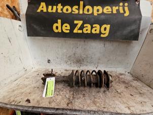 Used Front shock absorber rod, left Daihatsu Applause I 1.6 16V Price € 35,00 Margin scheme offered by Autodemontage de Zaag