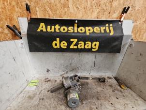 Used Power steering pump Opel Corsa D 1.2 16V Price € 100,00 Margin scheme offered by Autodemontage de Zaag