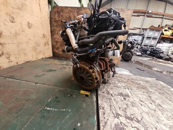 Engine from a Ford Focus 3 1.0 Ti-VCT EcoBoost 12V 125 2013