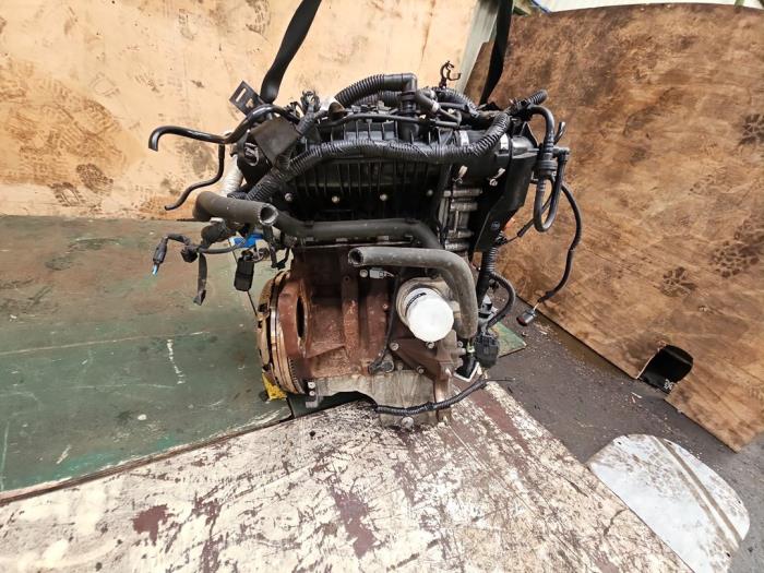 Engine from a Ford Focus 3 1.0 Ti-VCT EcoBoost 12V 125 2013