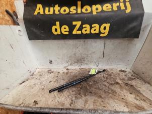 Used Set of gas struts for boot Mercedes A (W176) 1.6 A-180 16V Price € 35,00 Margin scheme offered by Autodemontage de Zaag