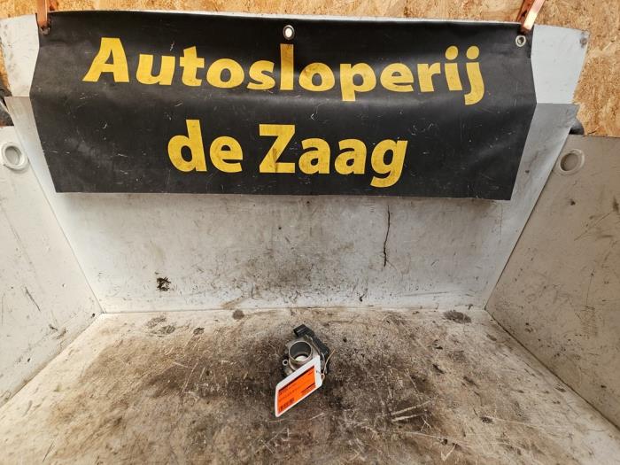 Gebrauchte Drosselklappengehäuse Ford Fiesta 6 (JA8) 1.0 Ti-VCT 12V 65 Preis € 80,00 Margenregelung angeboten von Autodemontage de Zaag
