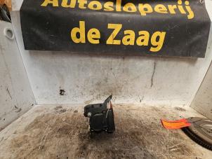 Gebrauchte ABS Pumpe Opel Corsa D 1.2 16V Preis € 225,00 Margenregelung angeboten von Autodemontage de Zaag