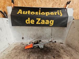 Gebrauchte Scheibenwischermotor + Mechanik Opel Corsa C (F08/68) 1.2 16V Twin Port Preis € 50,00 Margenregelung angeboten von Autodemontage de Zaag
