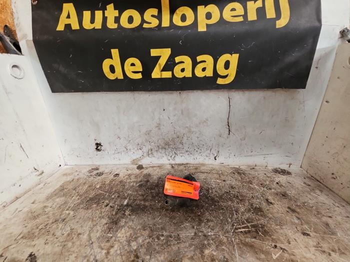 Gebrauchte Zündspule Mercedes A (W176) 1.6 A-200 16V Preis € 25,00 Margenregelung angeboten von Autodemontage de Zaag